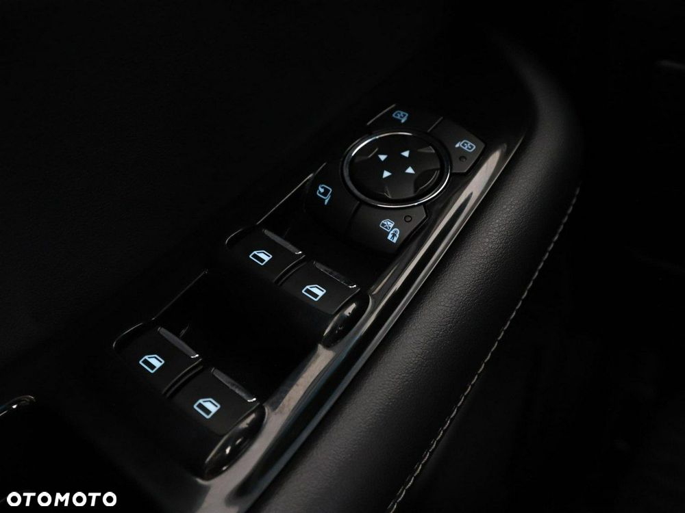 Ford Edge 2.0 TDCi Bi-Turbo 4x4 ST-LINE - 38