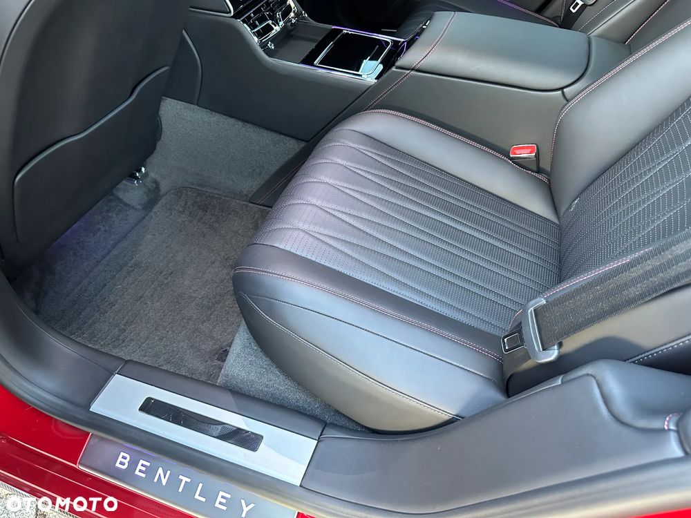 Bentley Flying Spur V8 - 27