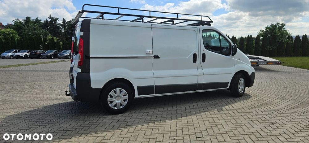 Renault Trafic - 11