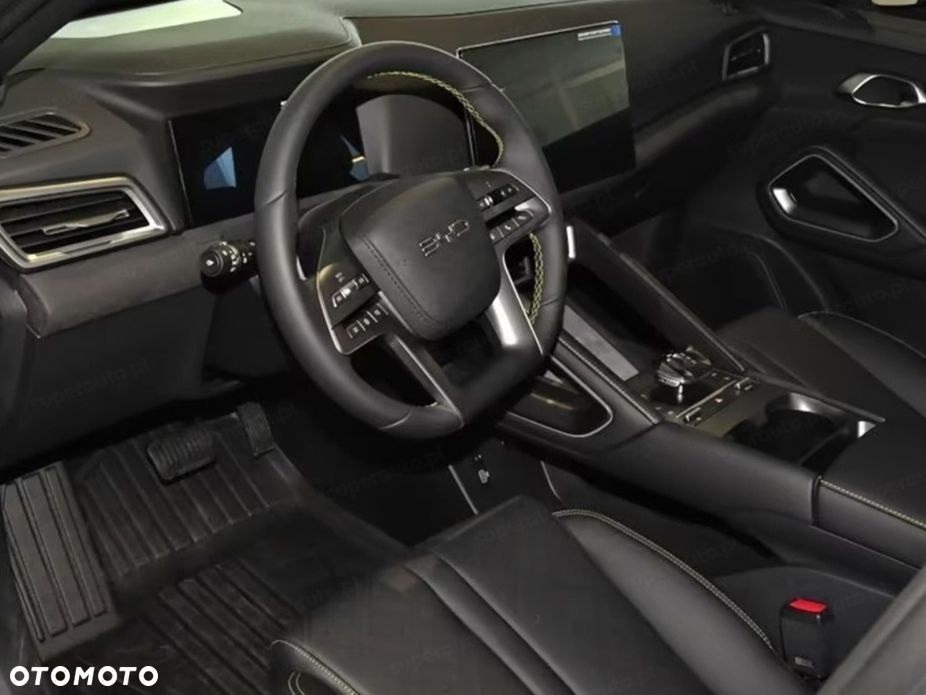 BYD Atto 2 - 4