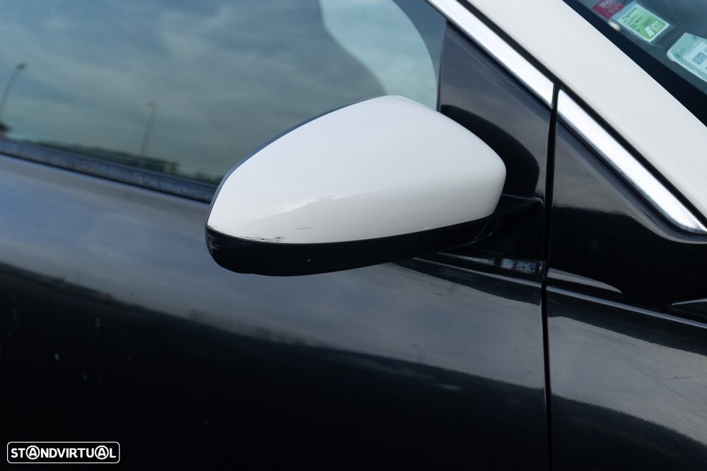 Opel Adam 1.2 Glam - 27