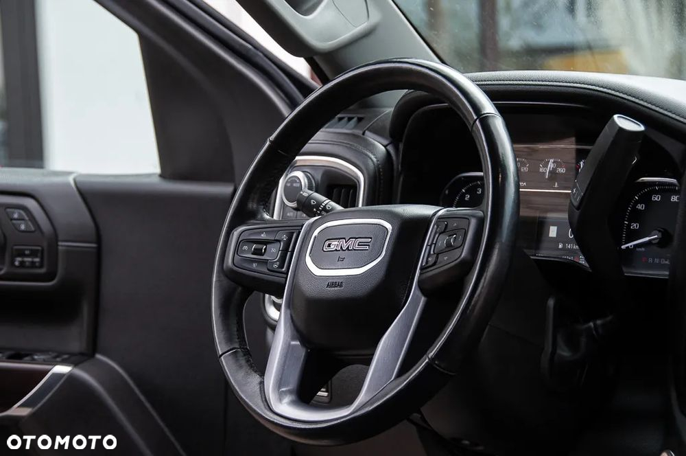 GMC Sierra - 17