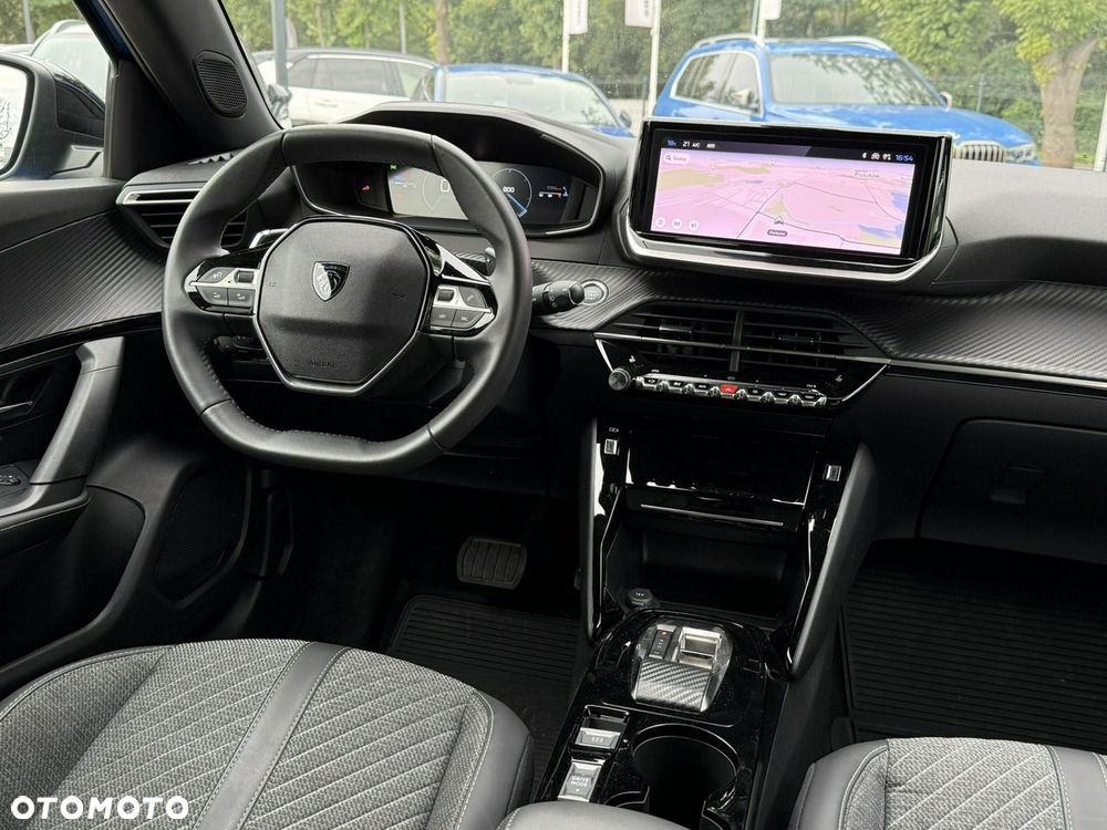 Peugeot 2008 1.2 PureTech Allure S&S EAT8 - 20