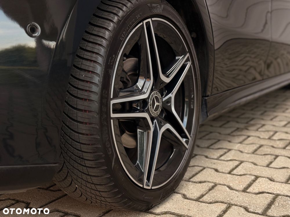 Mercedes-Benz Klasa A 180 7G-DCT Edition 2020 - 9