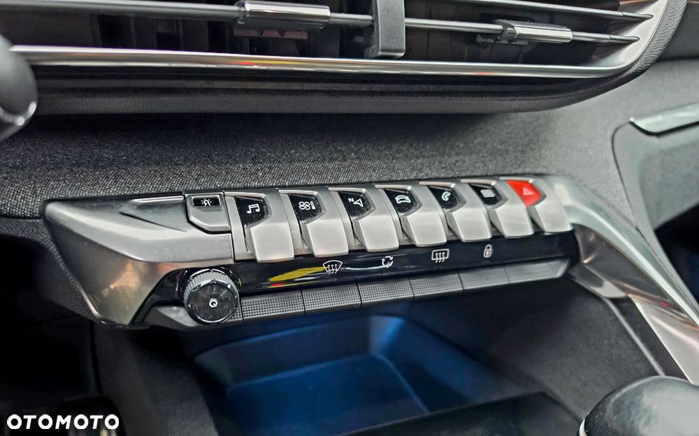 Peugeot 3008 BlueHDi 120 Stop & Start Style - 16