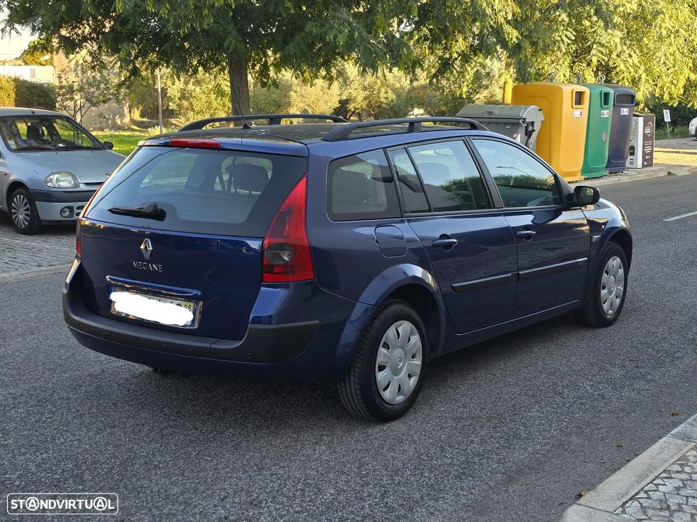 Renault Mégane Break 1.5 dCi Dynamique - 4
