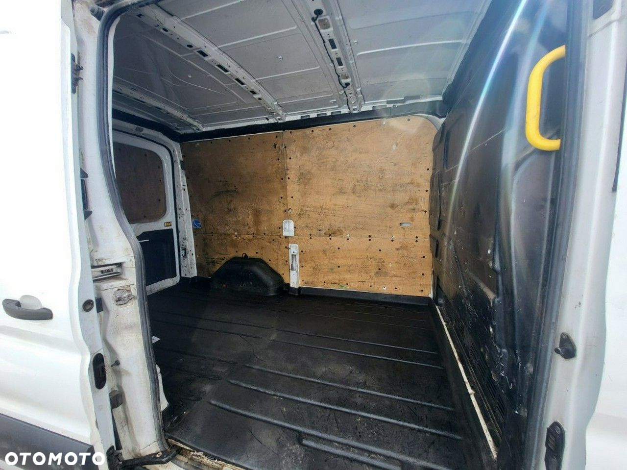 Ford Transit - 23
