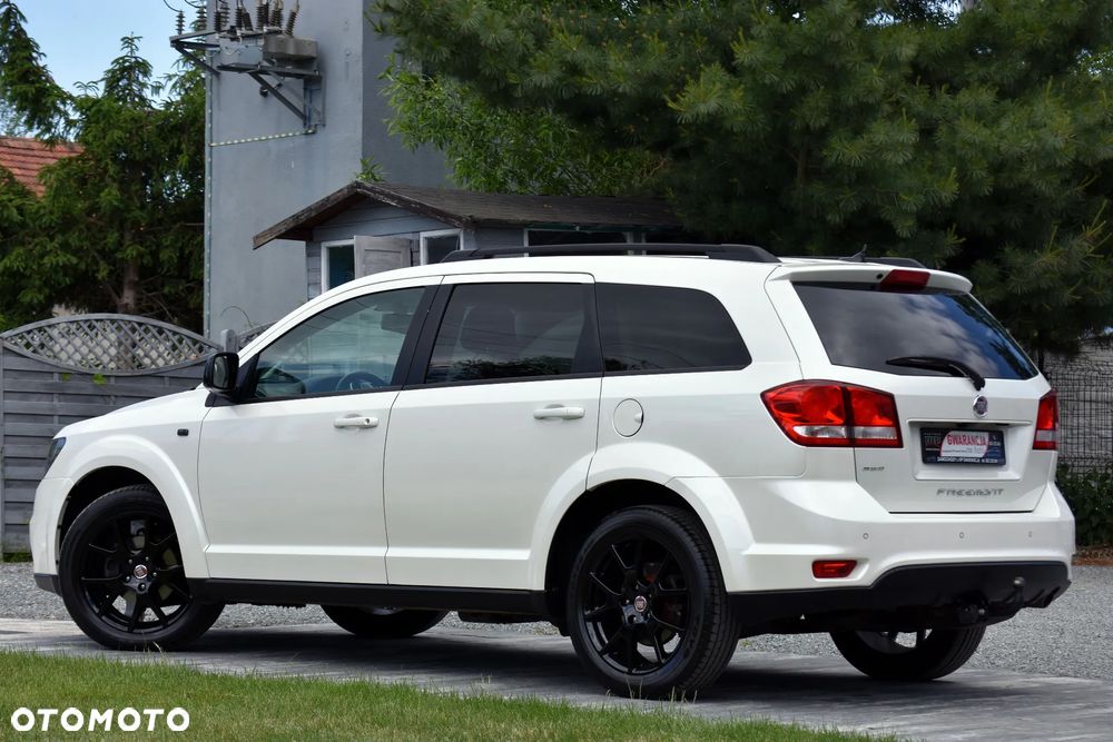 Fiat Freemont 2.0 Multijet 16V DPF Automatik Allrad Black Code - 14