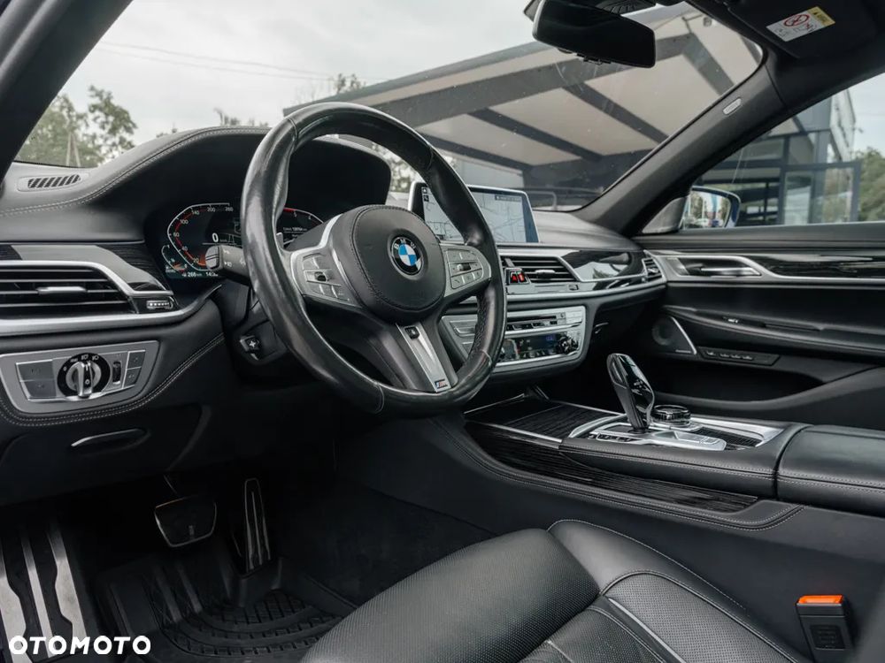 BMW Seria 7 750d xDrive - 14