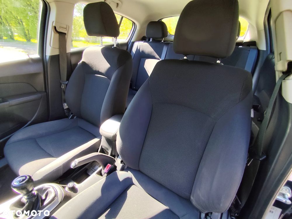 Chevrolet Cruze 1.8 LT - 31
