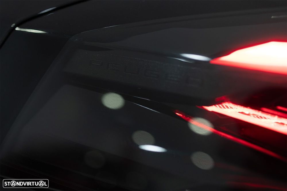 Peugeot 2008 1.2 Allure - 11