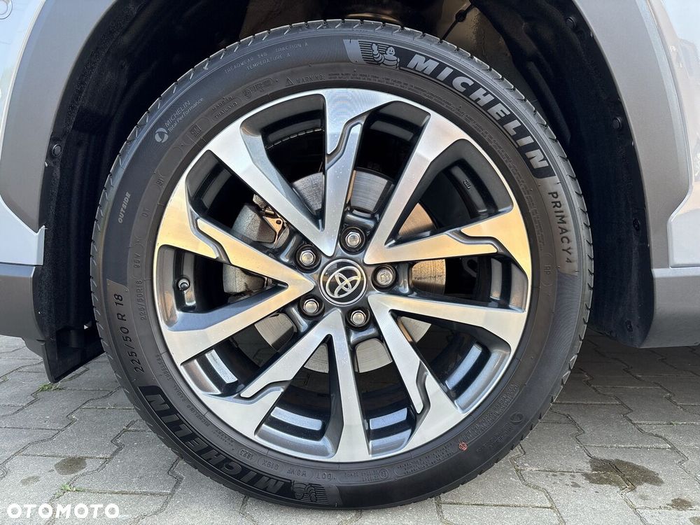 Toyota Corolla Cross 2.0 Hybrid Executive AWD - 25