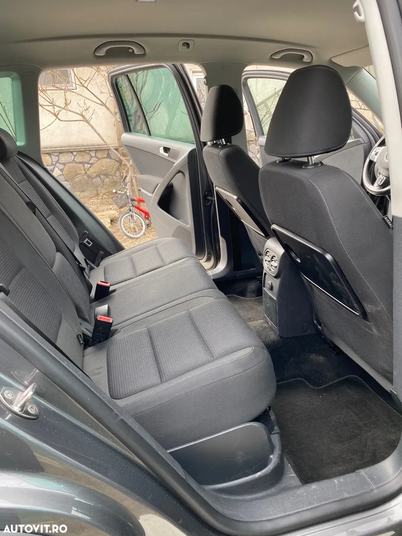 Volkswagen Tiguan - 18