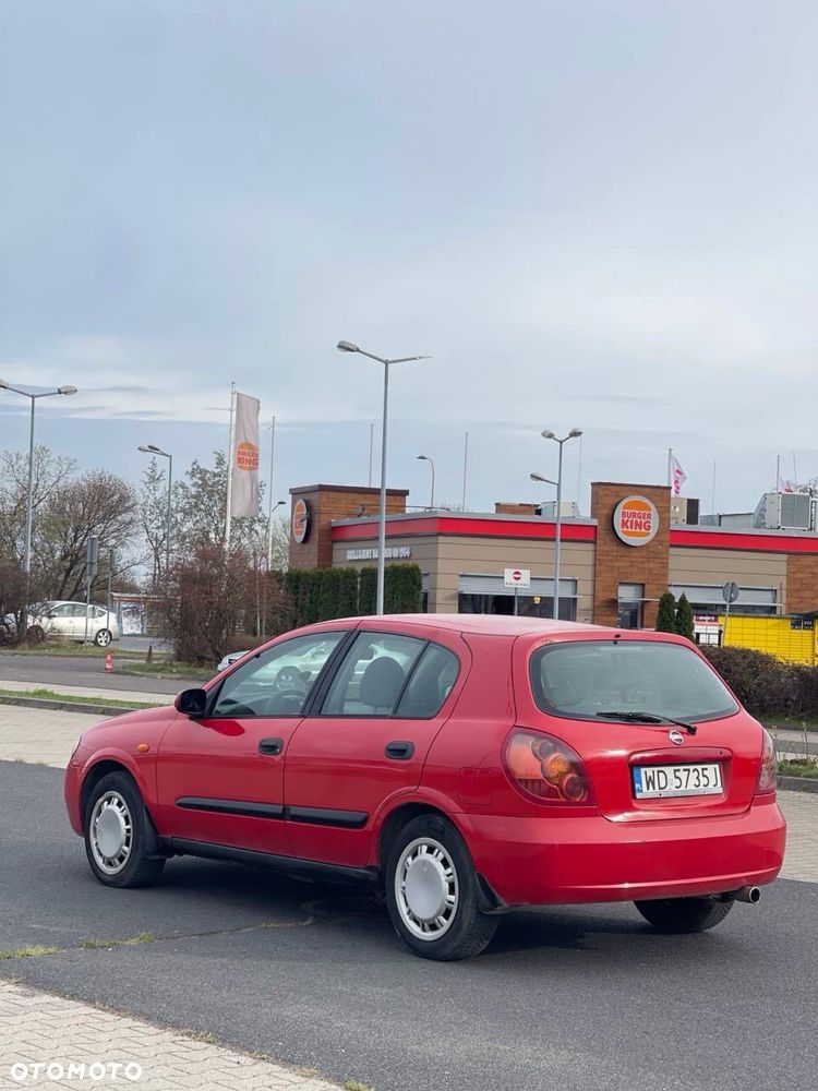 Nissan Almera - 4