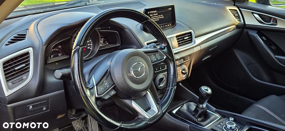 Mazda 3 - 5