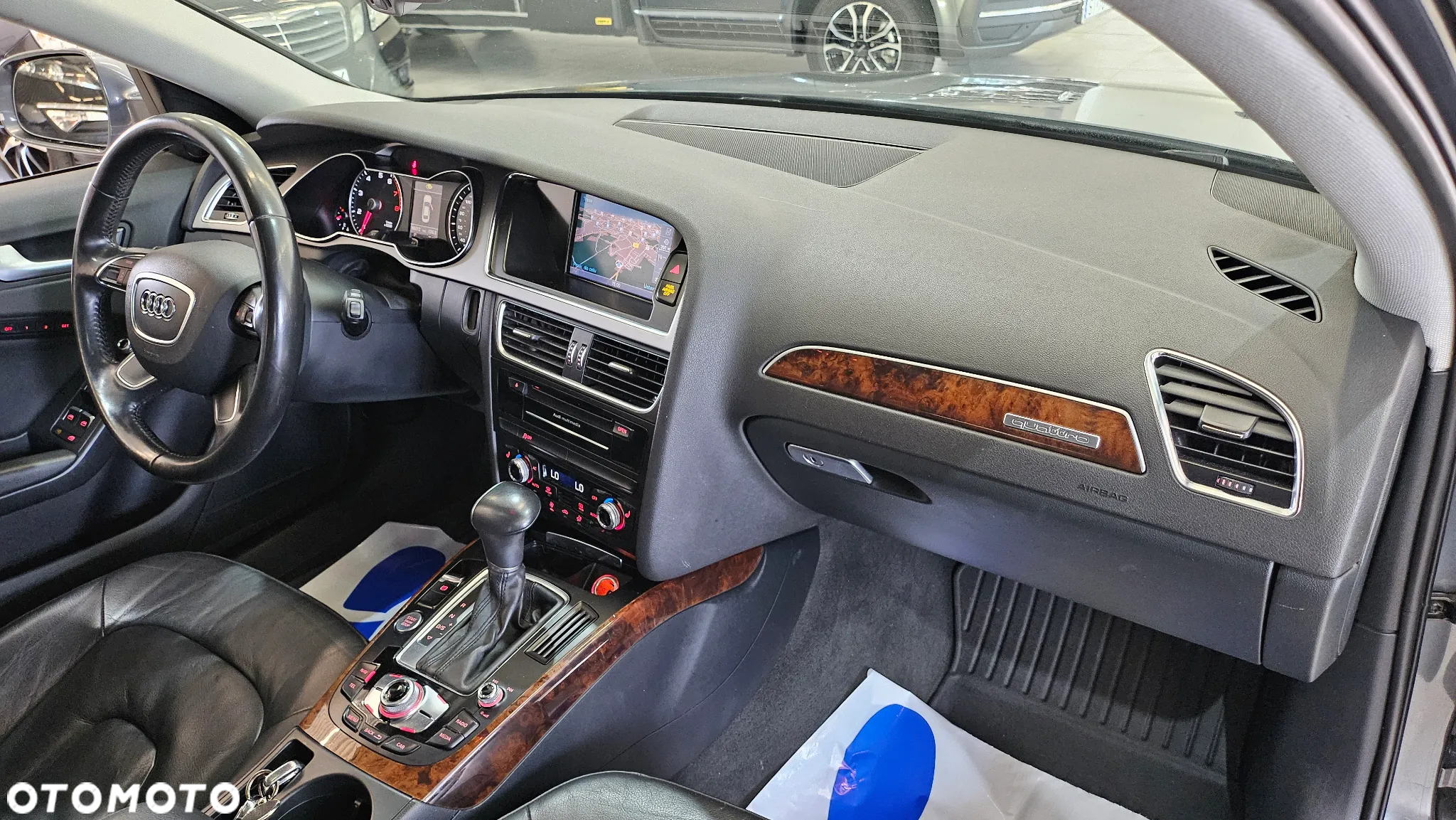 Audi A4 2.0 TFSI Quattro S tronic - 32
