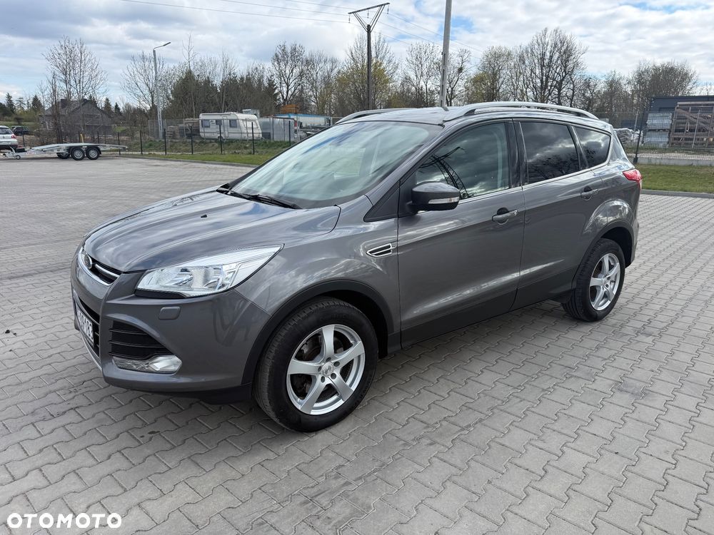 Ford Kuga 2.0 TDCi 4WD Titanium - 4