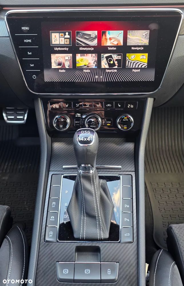 Skoda Superb 2.0 TSI 4x4 Sportline DSG - 28