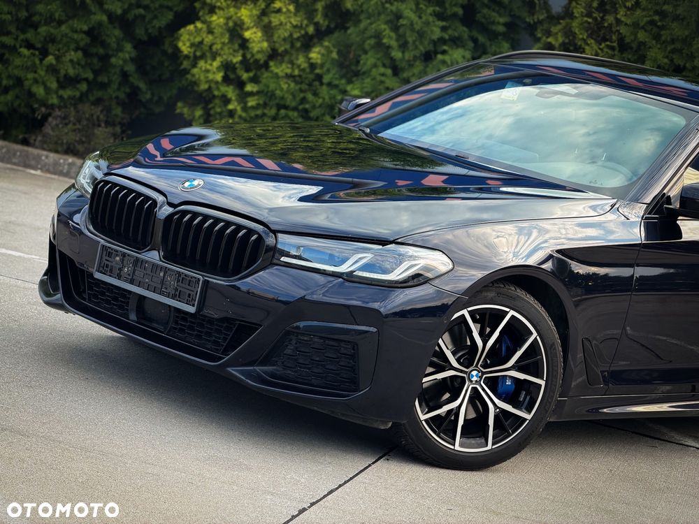 BMW Seria 5 520d xDrive mHEV M Sport sport - 3