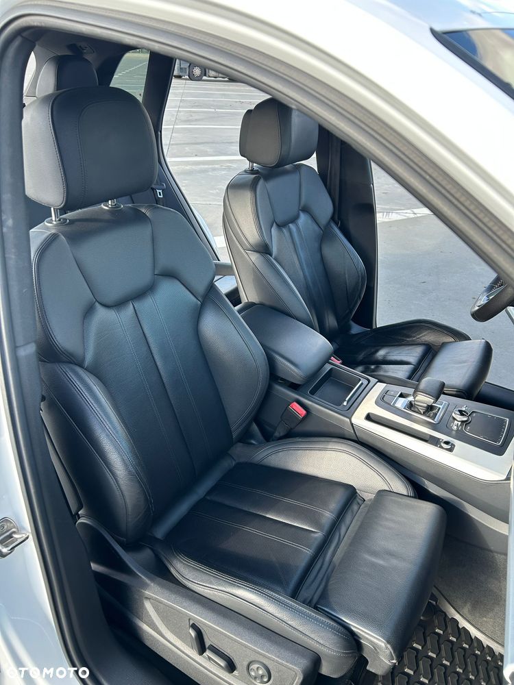 Audi Q5 2.0 TFSI Quattro S tronic design - 11