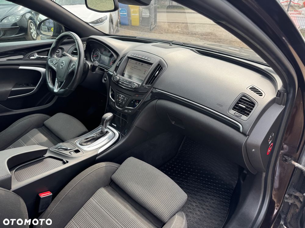 Opel Insignia CT 2.0 CDTI 4x4 - 26