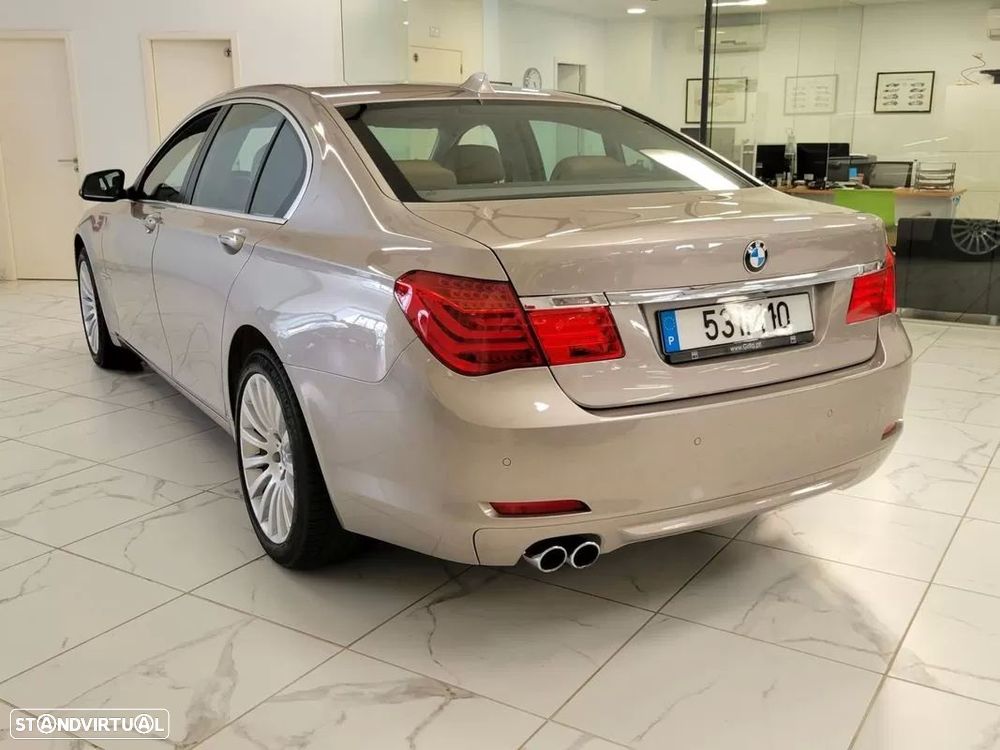 BMW 730 d - 9