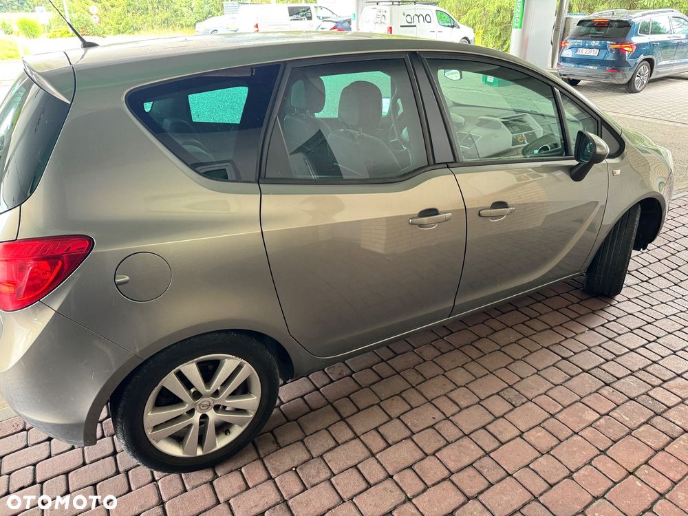 Opel Meriva 1.4 T Essentia - 4