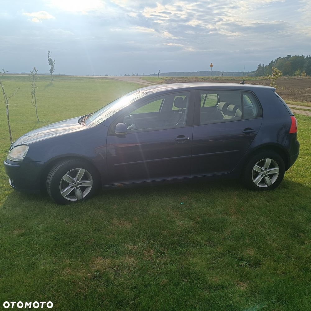 Volkswagen Golf - 3