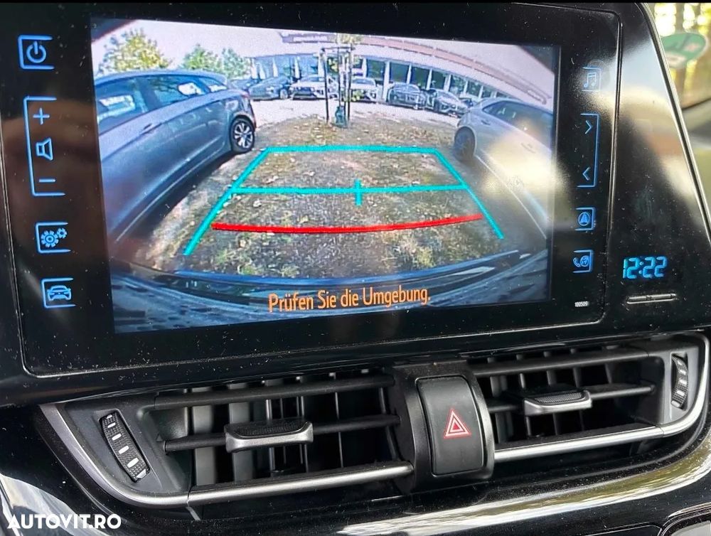 Toyota C-HR Flow - 14