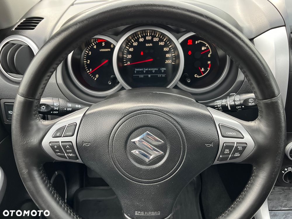 Suzuki Grand Vitara 1.9 DDiS Premium EU5 - 24