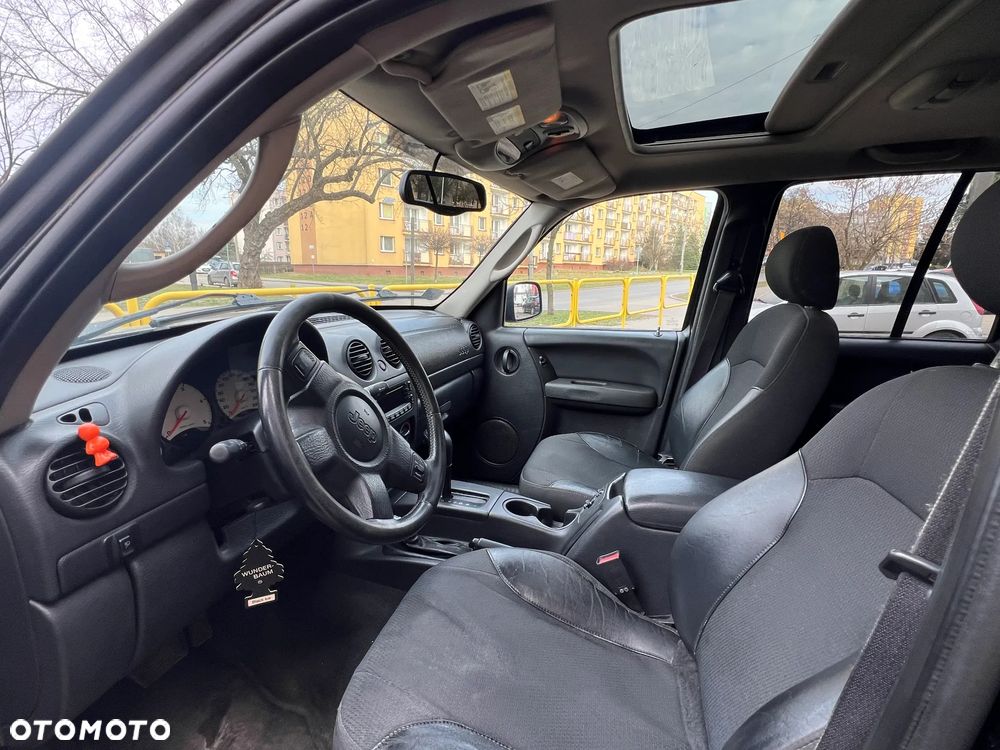 Jeep Cherokee 2.8L CRD Renegade - 18