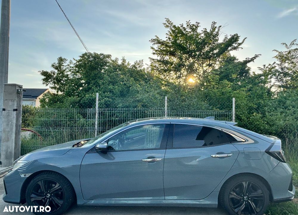 Honda Civic 1.5 VTEC Turbo CVT Sport - 9