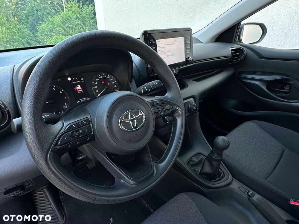 Toyota Yaris 1.0 Active - 11