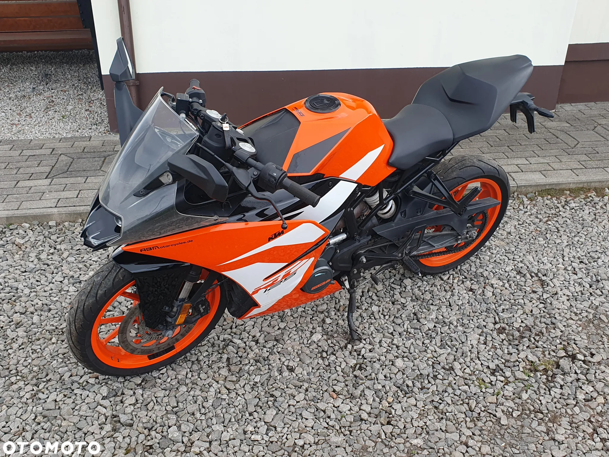 KTM RC 125 - 21