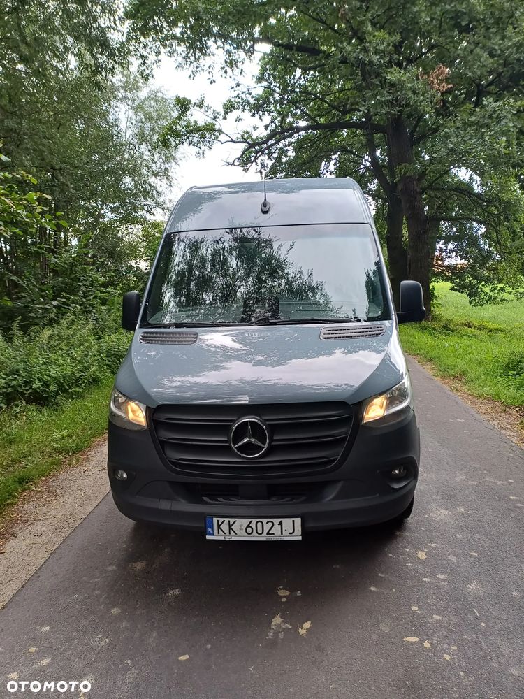 Mercedes-Benz SPRINTER - 4