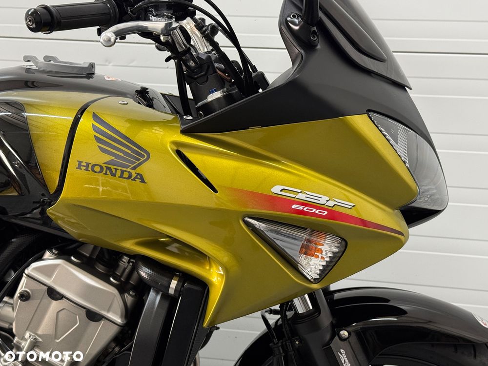 Honda CBF - 15