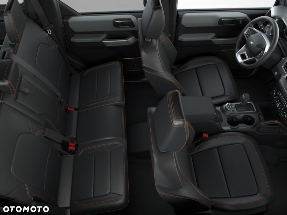 Ford Bronco - 13
