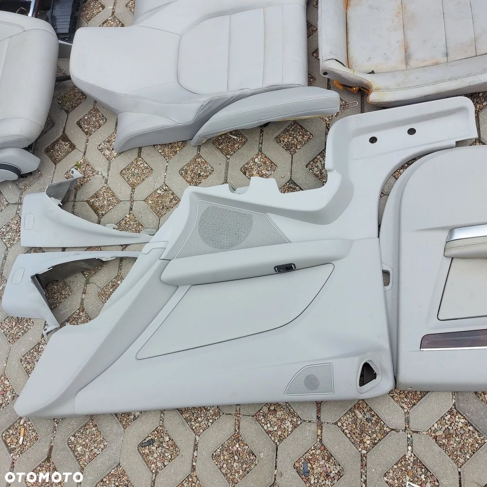 WNETRZE KOMPLETNE FOTELE KANAPA MERCEDES E W207 COUPE ORYGINAL DEMONTAZ BOCZKI DYWANY OSLONY PODLOKIETNIK - 7