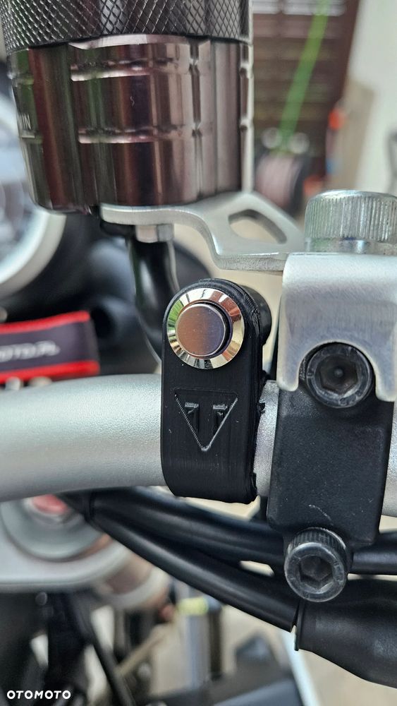 Triumph Speed Triple - 17