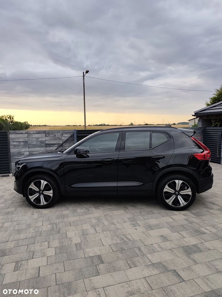 Volvo XC 40 82kWh P8 Recharge AWD Pro - 5