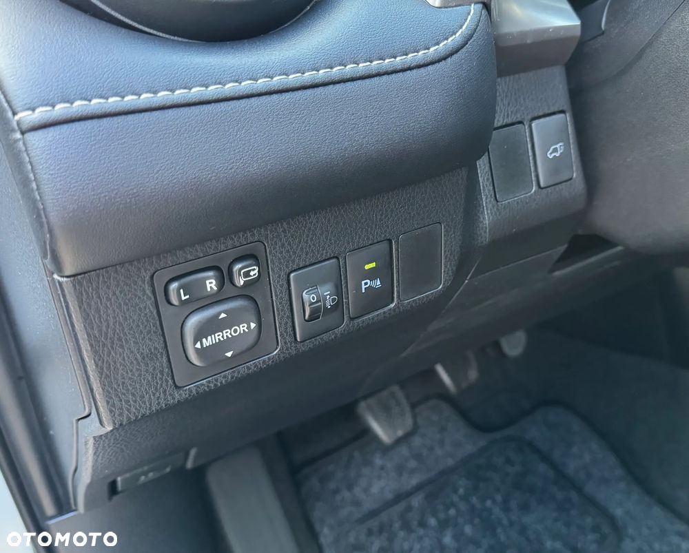 Toyota RAV4 - 17