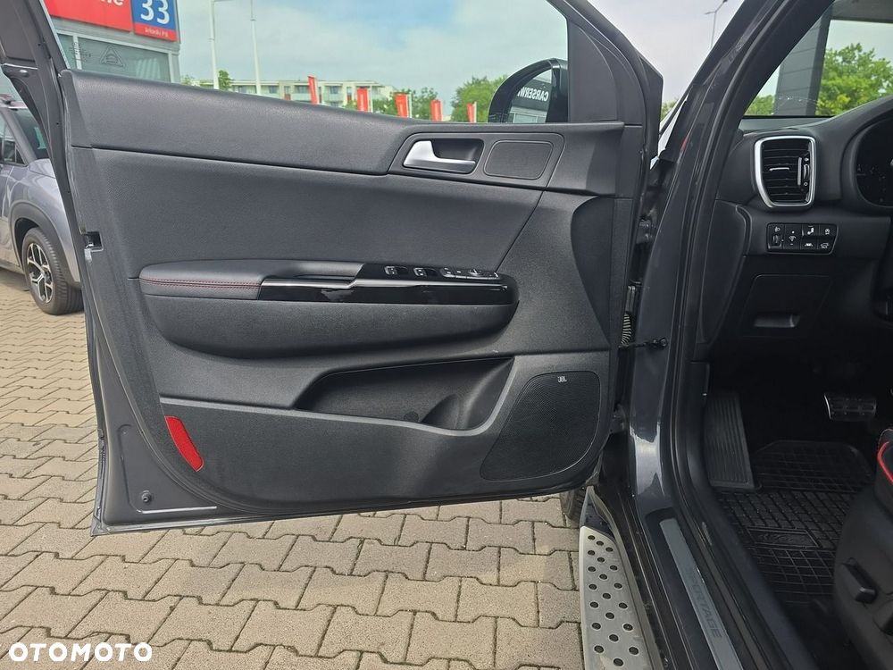 Kia Sportage - 11