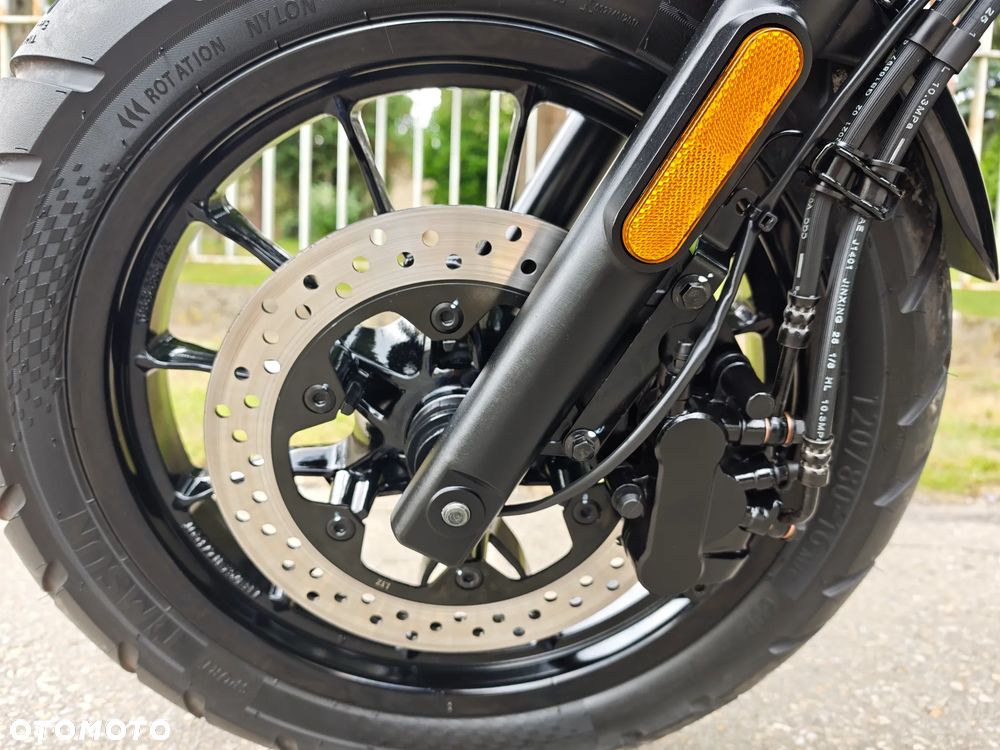 Hyosung GV - 8