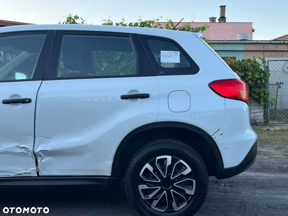 Suzuki Vitara - 18