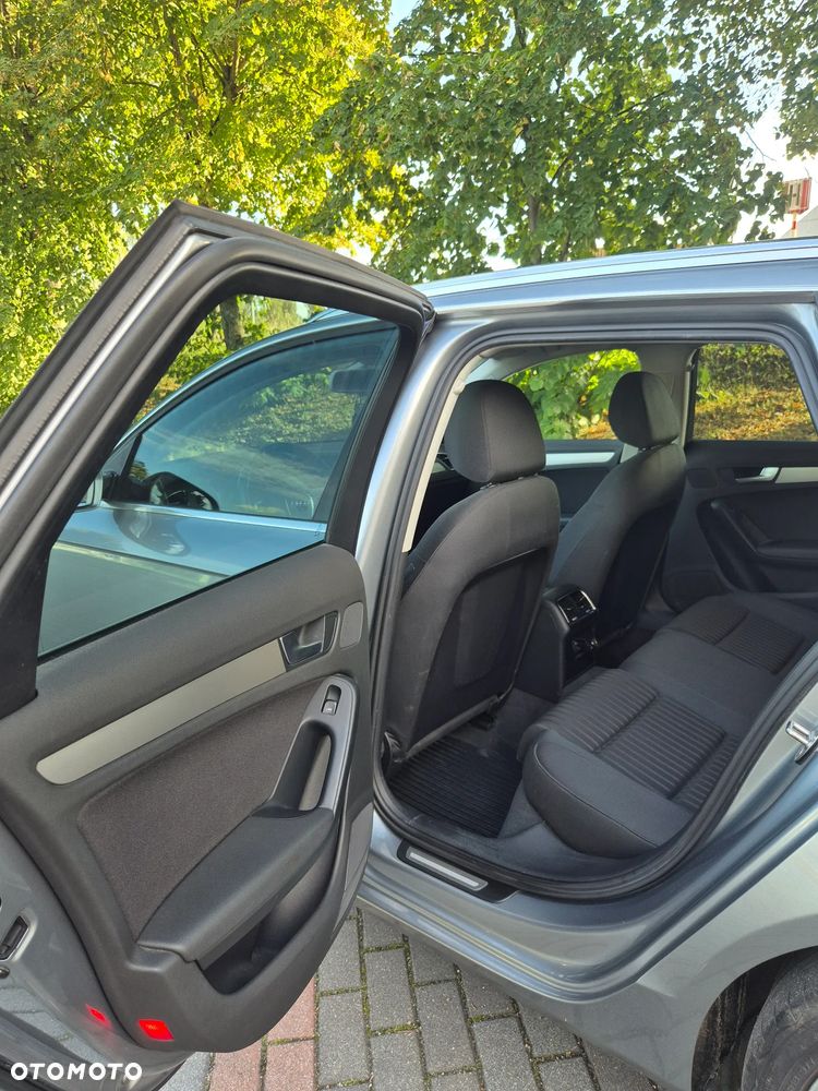Audi A4 Avant 2.0 TDI Multitronic - 9
