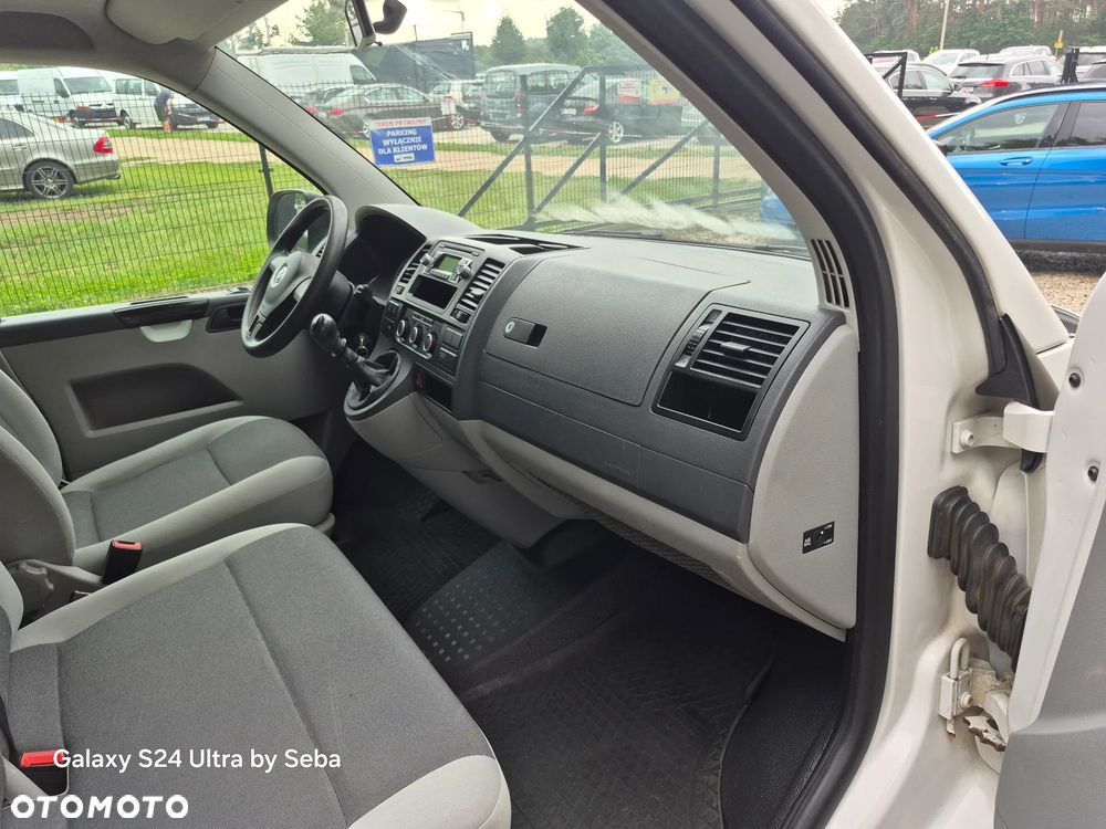 Volkswagen Transporter - 21