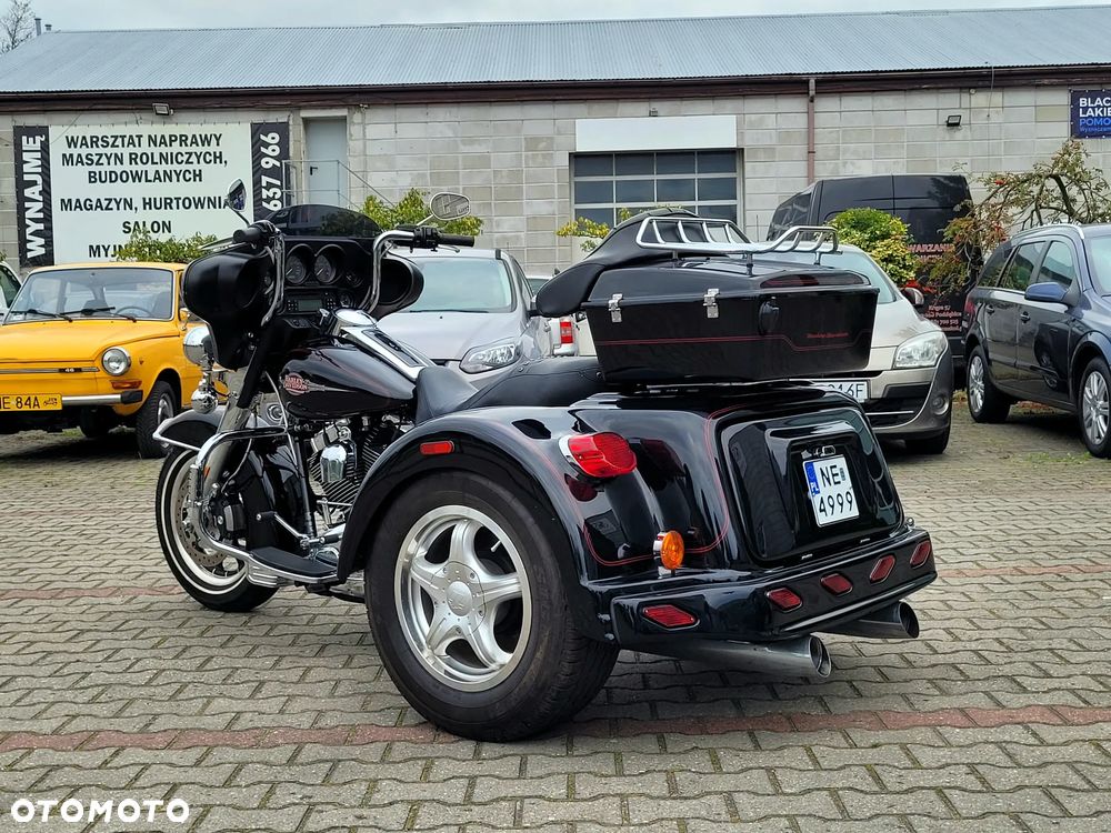 Harley-Davidson FLHT Electra Glide Standard - 19