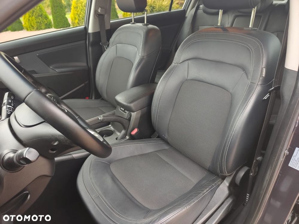 Kia Sportage 2.0 XL 2WD - 17