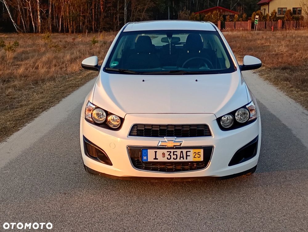 Chevrolet Aveo 1.2 LT - 15