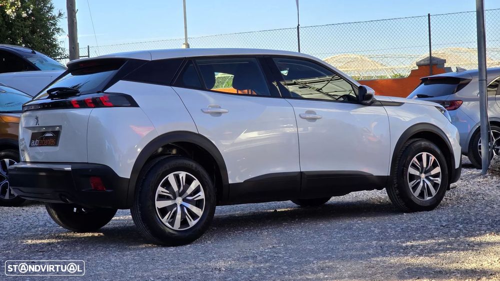 Peugeot 2008 1.2 PureTech Active - 8